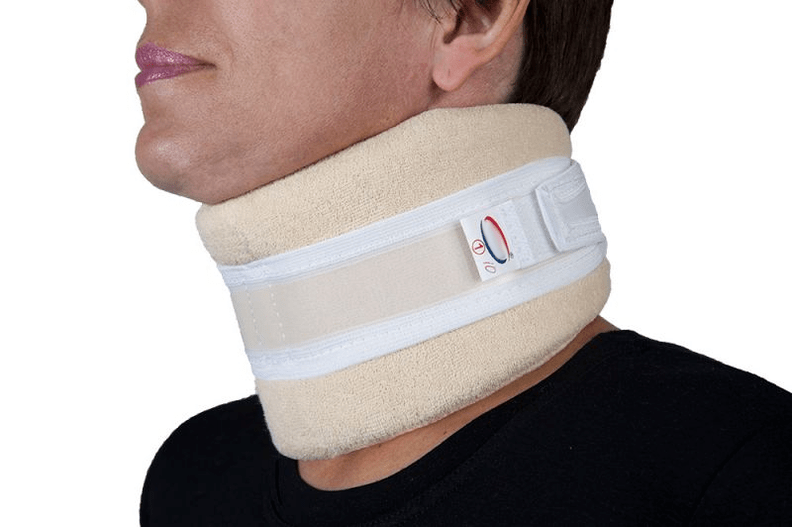 Grooved collar for spine cervical osteochondrosis